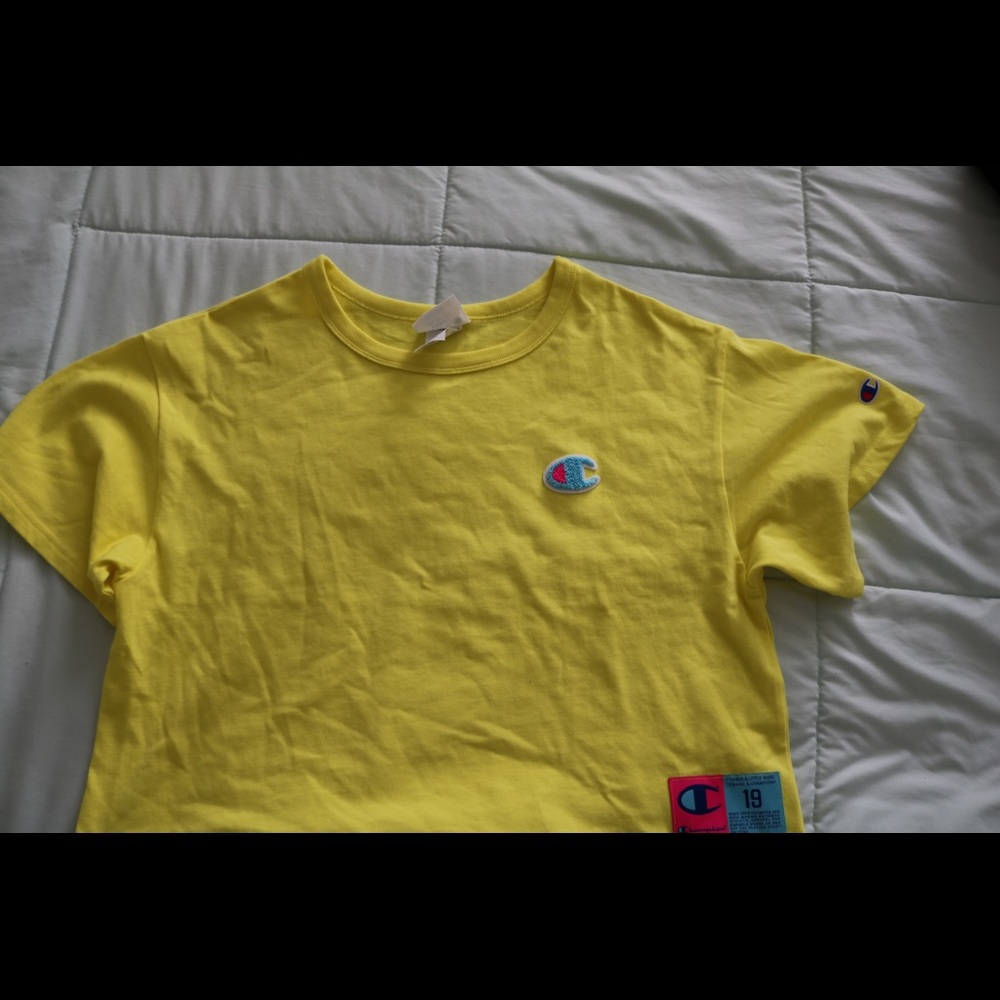 Tee